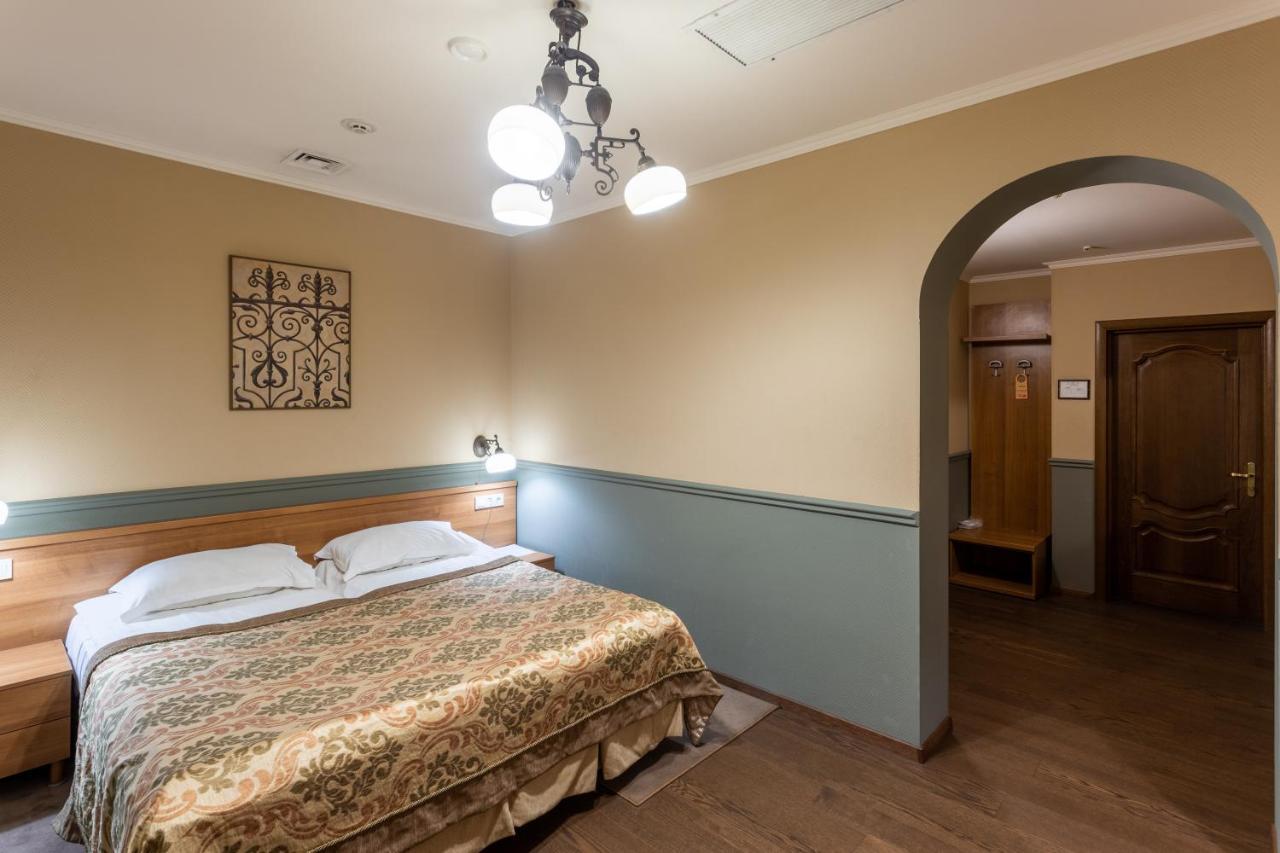 Frapolli Hotel On Deribasivska Street Odessza Kültér fotó