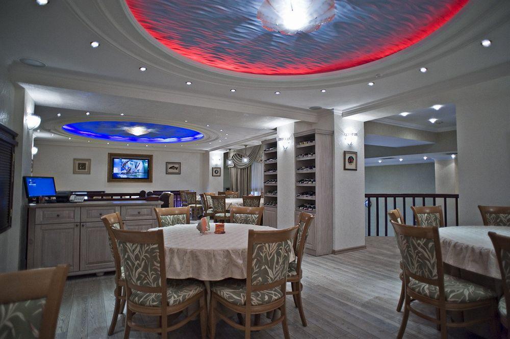 Frapolli Hotel On Deribasivska Street Odessza Szoba fotó