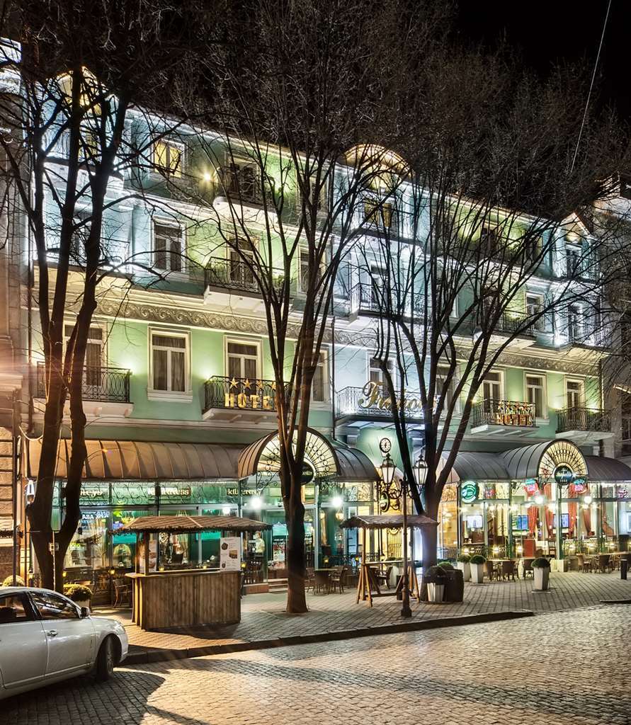 Frapolli Hotel On Deribasivska Street Odessza Kültér fotó